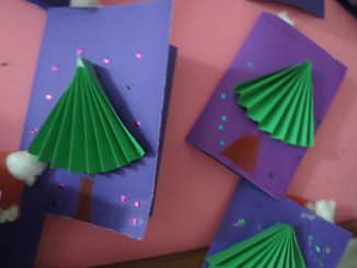 paper-christmas-tree-card