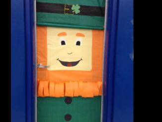 St. Patrick’s Day door decoration ideas