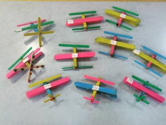 clothes pin plane craft