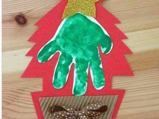 handprint-christmas-tree-craft