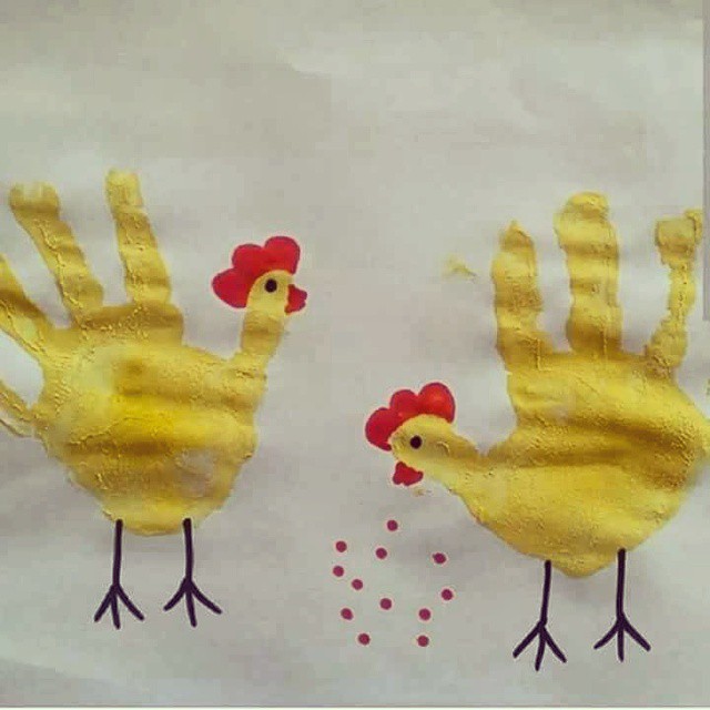 handprint hen craft idea for kids