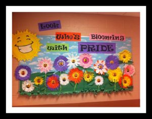 Spring-flower-Bulletin-Board-idea