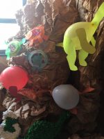 recycled dinosaur craft