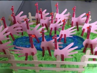 handprint-flamingo-craft-idea