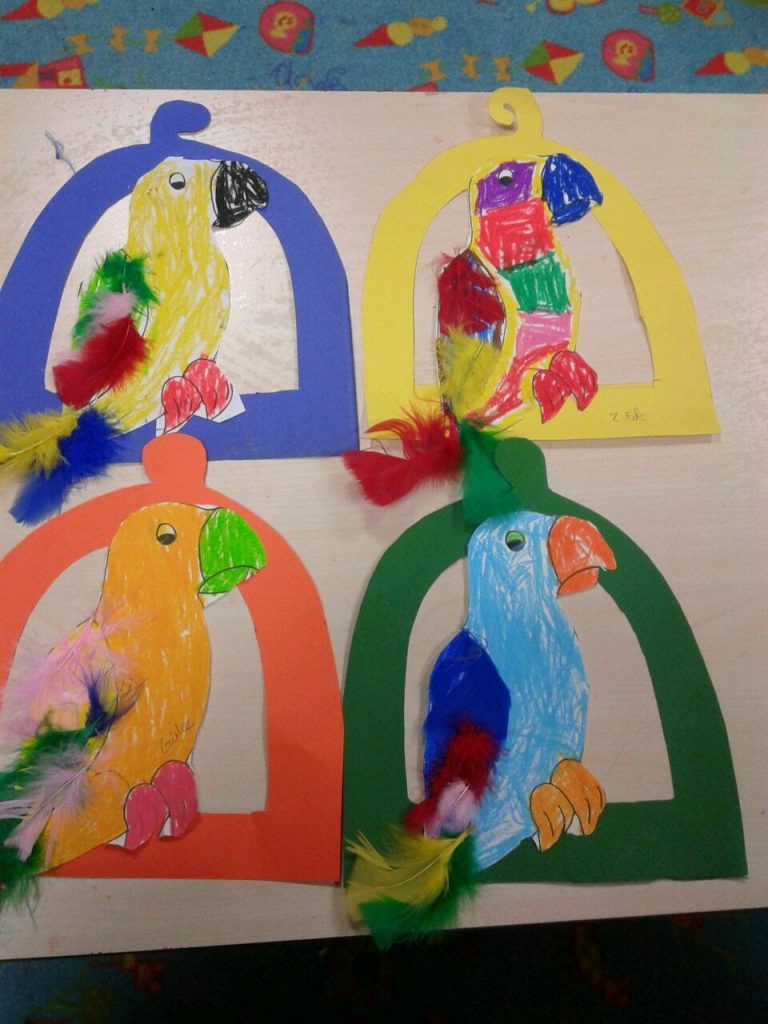 parrot-craft-idea-for-kindergarten